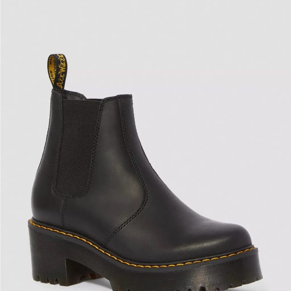 Dr. Martens ROMETTY WYOMING LEATHER PLATFORM CHELSEA BOOTS